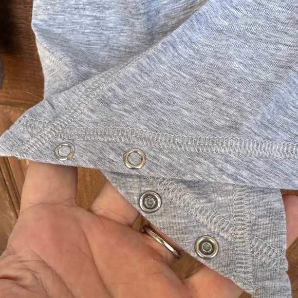 Gray Ivivva wrap top - Picture 6 of 8